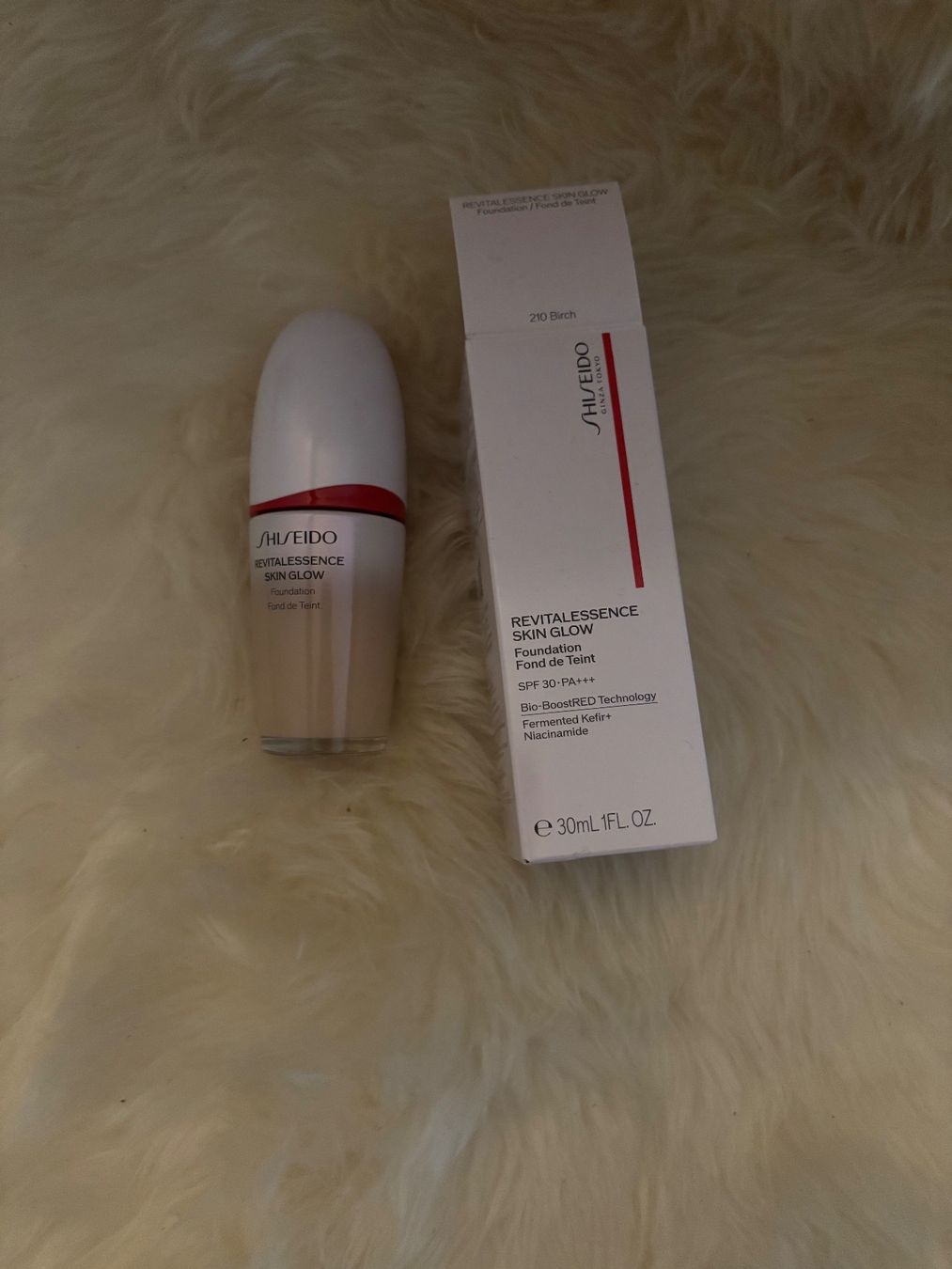 Make-up: Shiseido Foundation – Nuovo e nell'imballaggio originale da Zürich venduto da cvr_lv6d