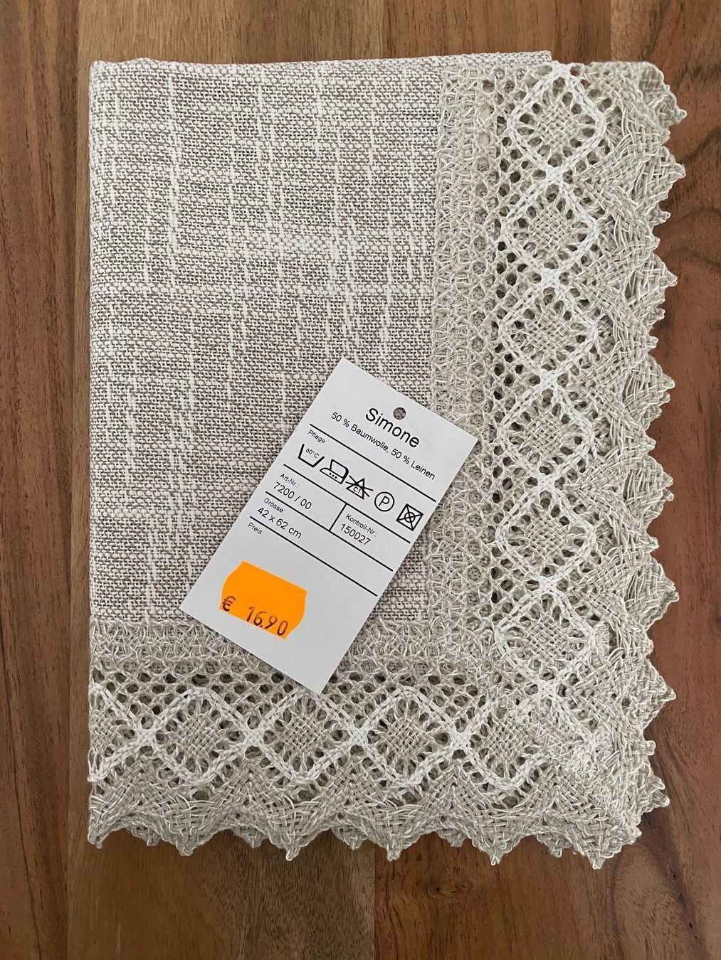 Stoffe: Übelhör Tischdecke mit Klöppelspitzen neu – Neu und originalverpackt aus Bern von schnupka 1