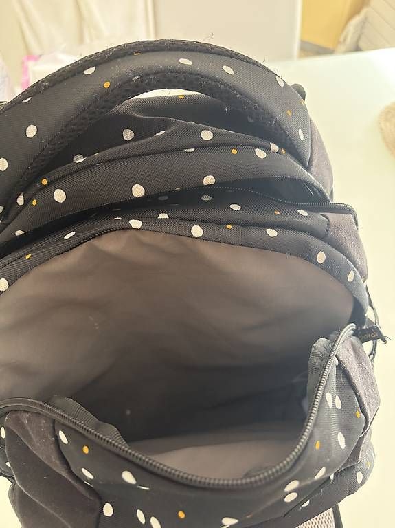 Sacs & sacs à dos: Schulranzen /Etui – D'occasion à Haldenstein par 0000 2