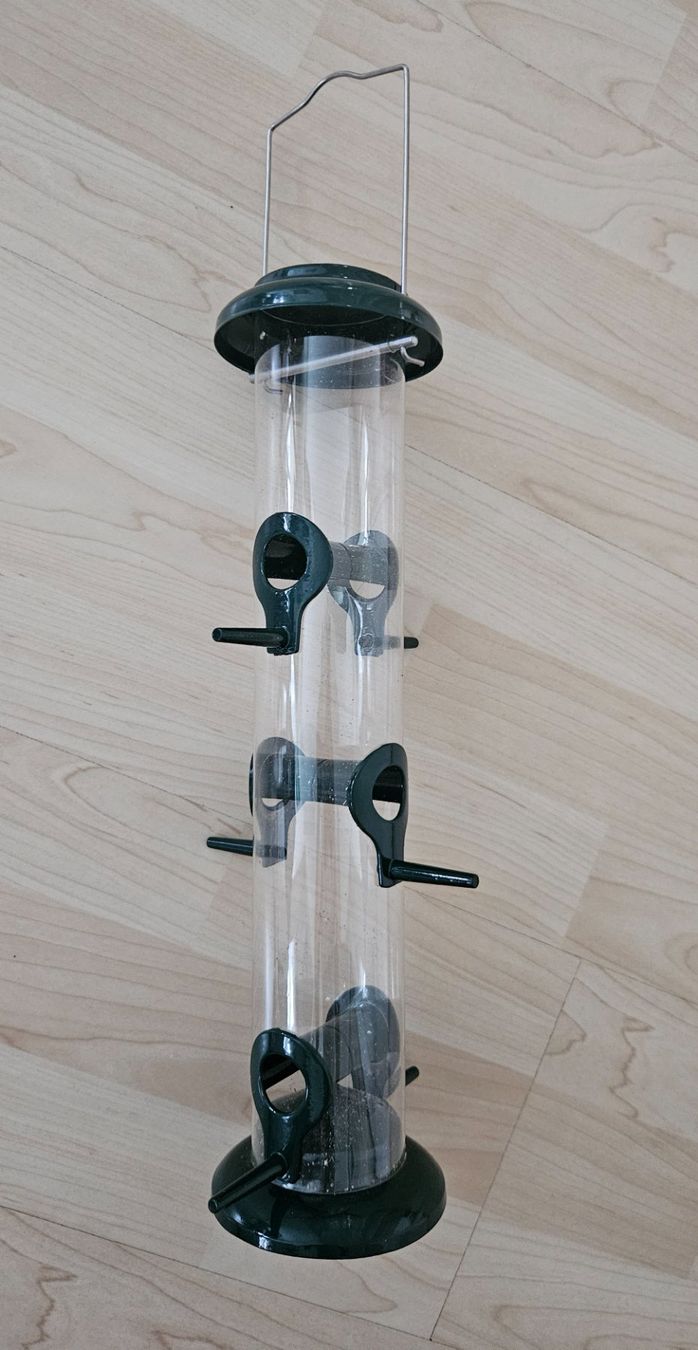 Casette per uccelli: Futterstation für Vögel – Usato da Maur venduto da Basil03