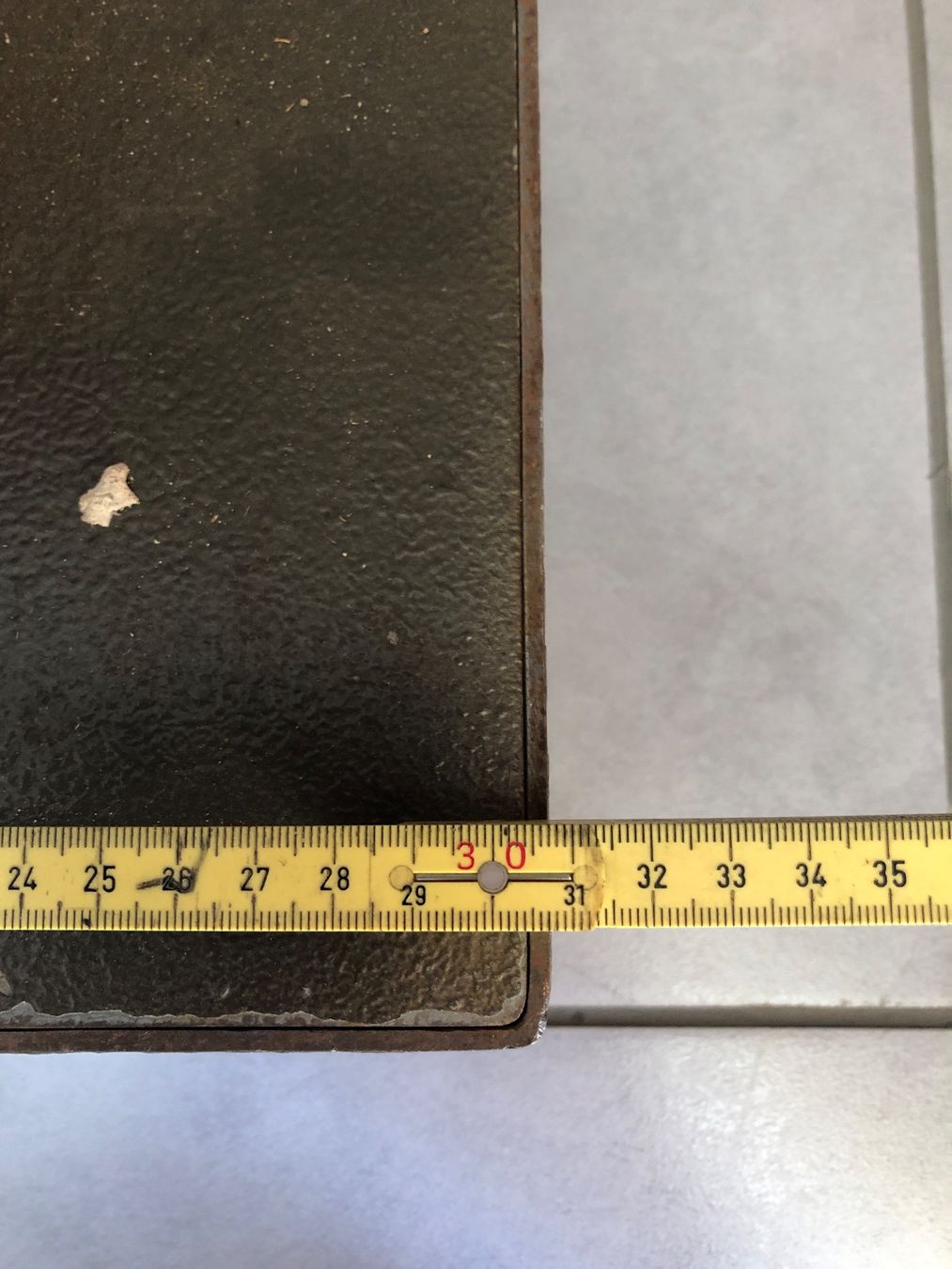 Casseforti: Petit coffre-fort très lourd – Usato da Chénens venduto da Touta1franc 3