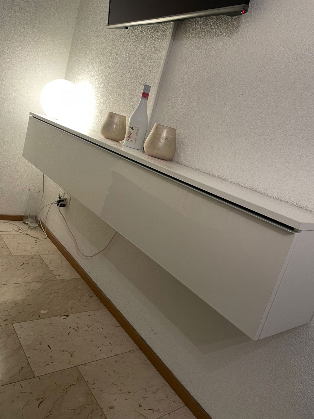 Cassettiere: Hängesideboard – Usato da Rorschach venduto da msm_r7qq