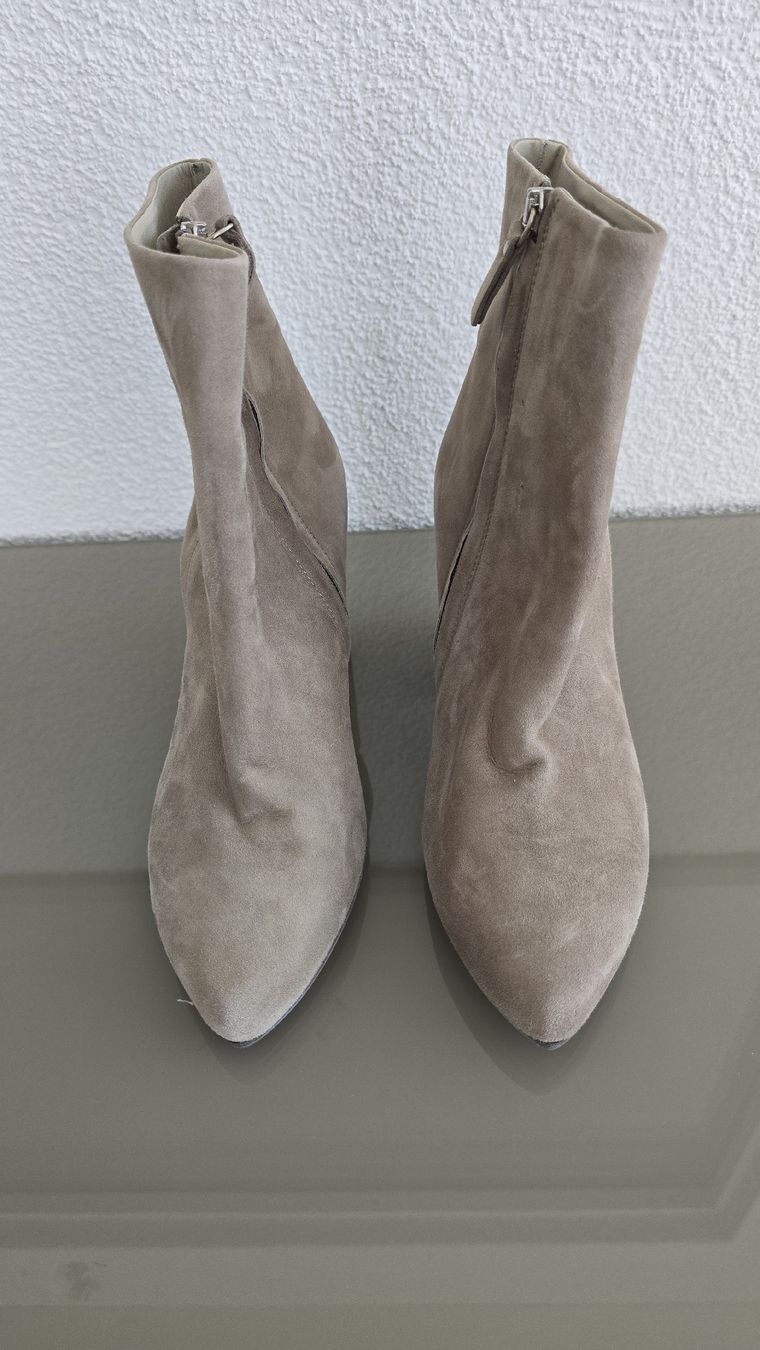 Vic Matié Scarpe da donna: Stiefelette VicMatie 36 Wildleder taupe – Nuovo e nell'imballaggio originale da Untereggen venduto da cla_kb2w 1