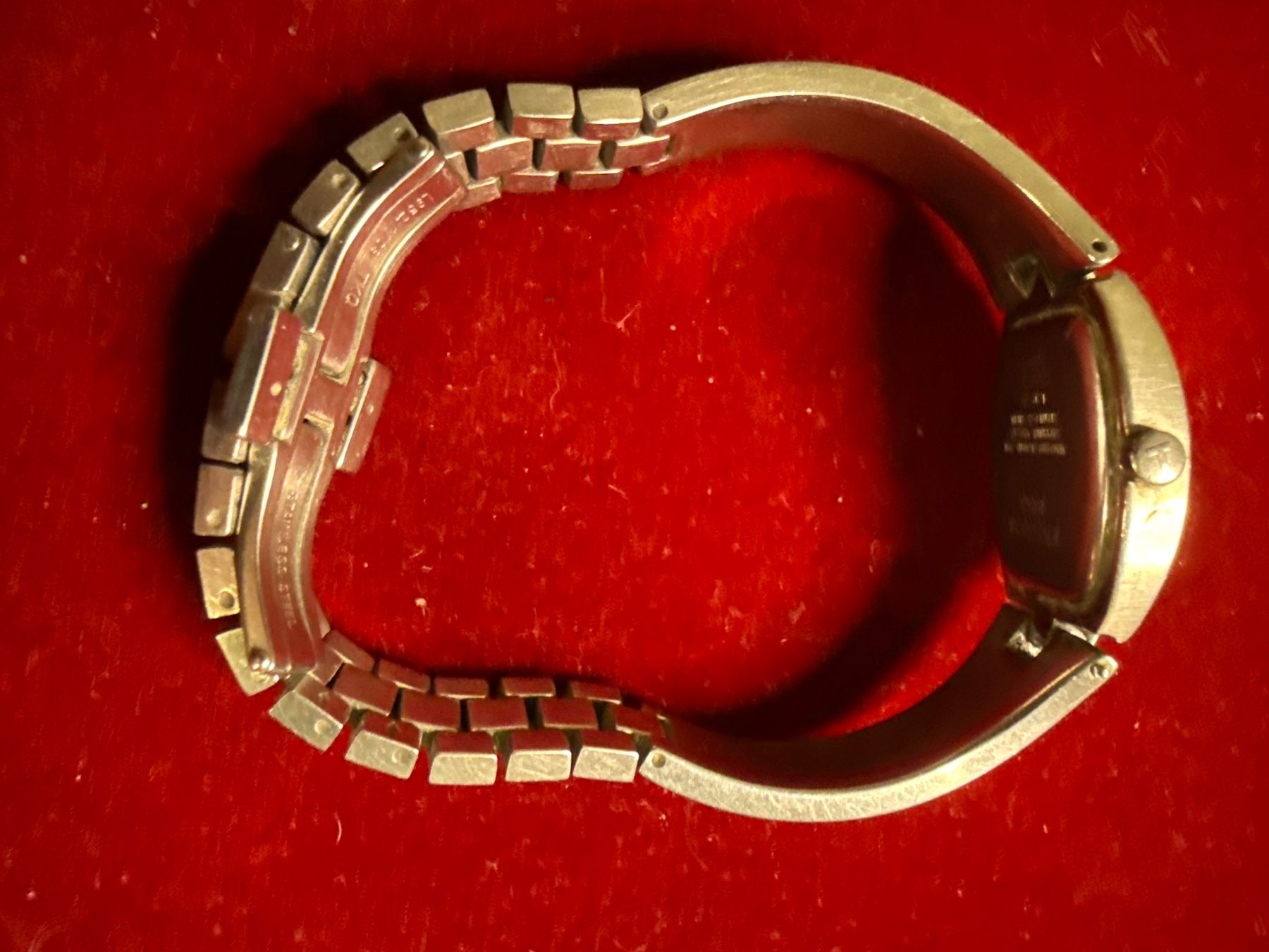 Tissot Uhren: Tissot Quarz 21.5 mm / defekt – Defekt aus Pfeffingen von Allhandelklgwatches 2