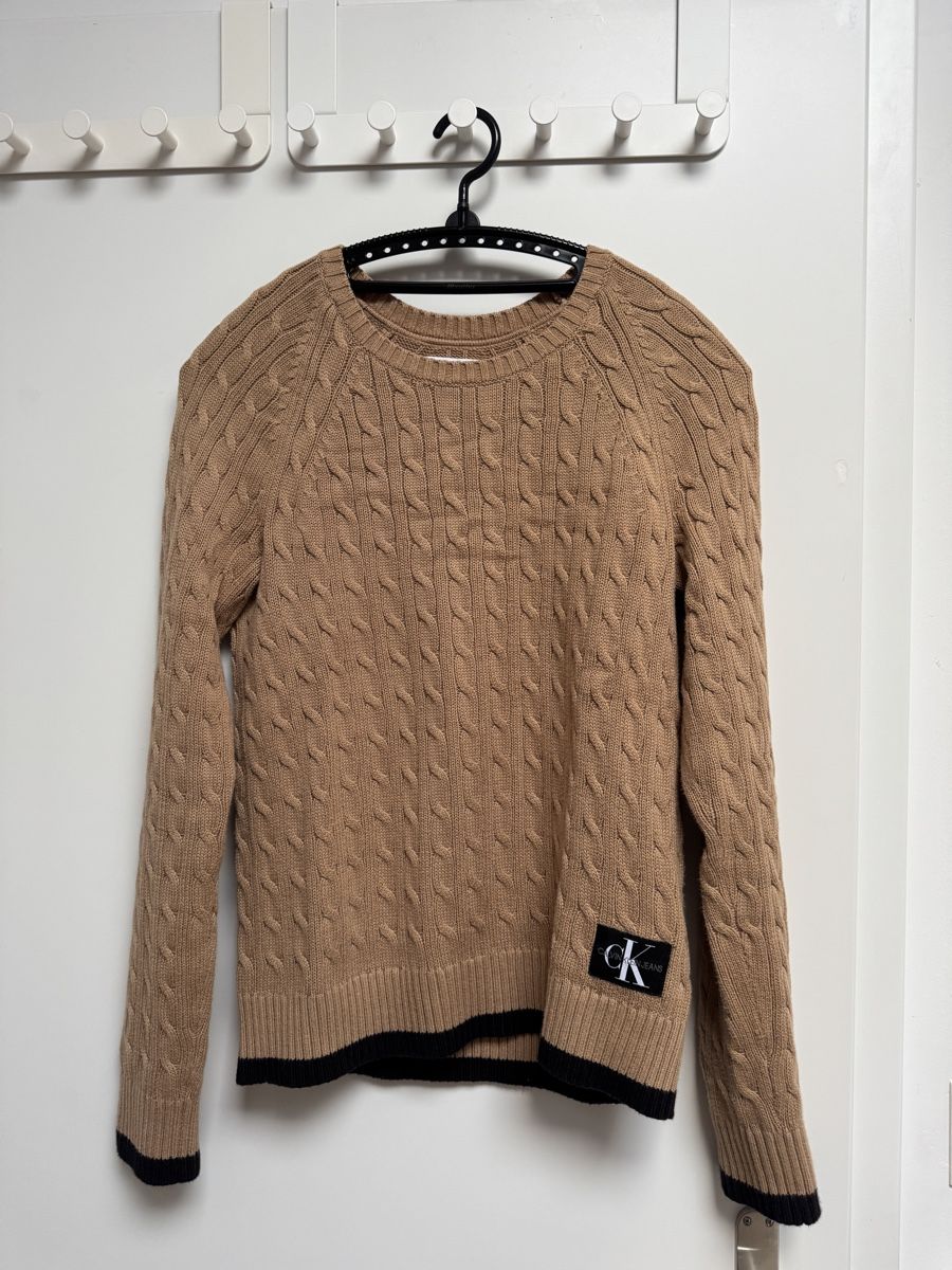 Calvin Klein Maglioni & Felpe: Calvin Klein Pullover – Nuovo (secondo la descrizione) da Aesch BL venduto da comven