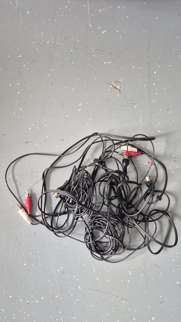Bang & Olufsen Casse acustiche: Bang & Olufsen BeoLab 6000 inkl. Kabel – Usato da Gossau SG venduto da Pc4sale8 1