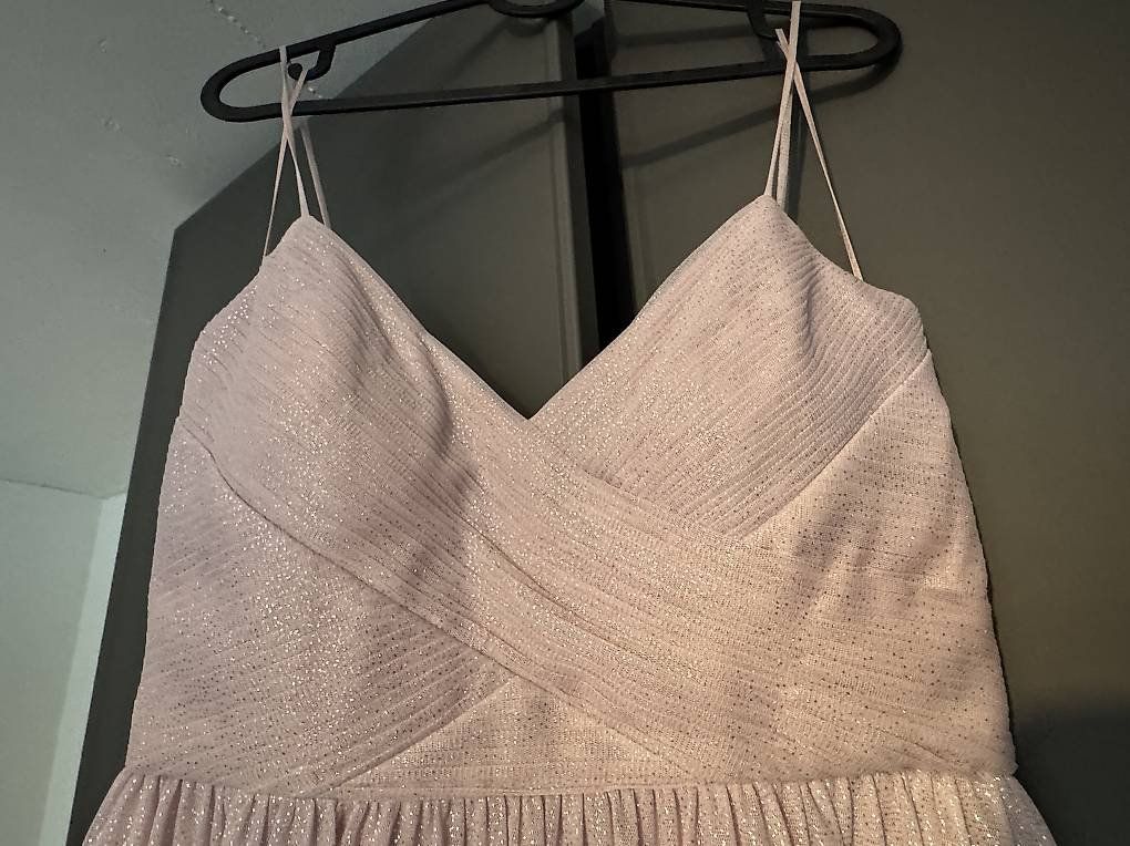 Vestiti: Abendkleid rosa, Gr.34 – Usato da Kriessern venduto da c_n1 1