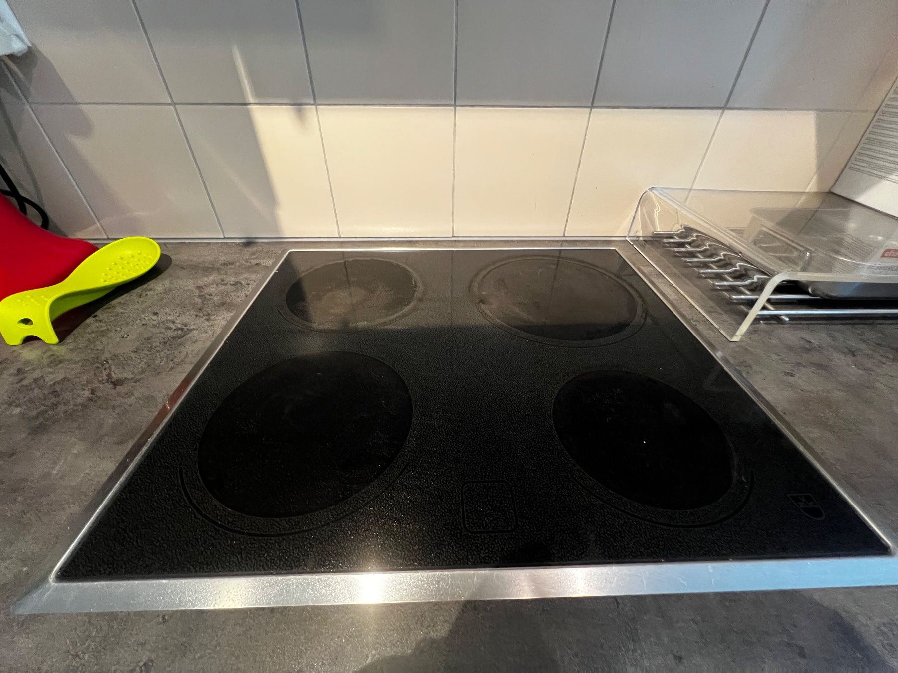 V-Zug Komplettküchen: Cuisine complète à venir démonter sur place – Gebraucht aus Vernier von Cyndie_b 8