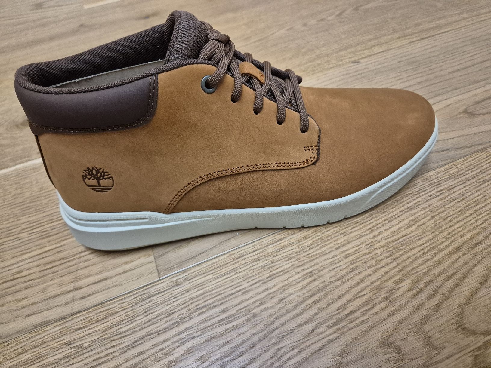 Timberland Scarpe da uomo: Timberland Herrenschuhe Grösse 44 – Nuovo e nell'imballaggio originale da Maienfeld venduto da Messi2010