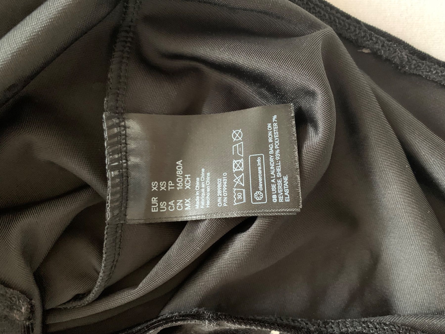 H&M Top: Body Damen XS – Usato da Urdorf venduto da lil_bw7r 3