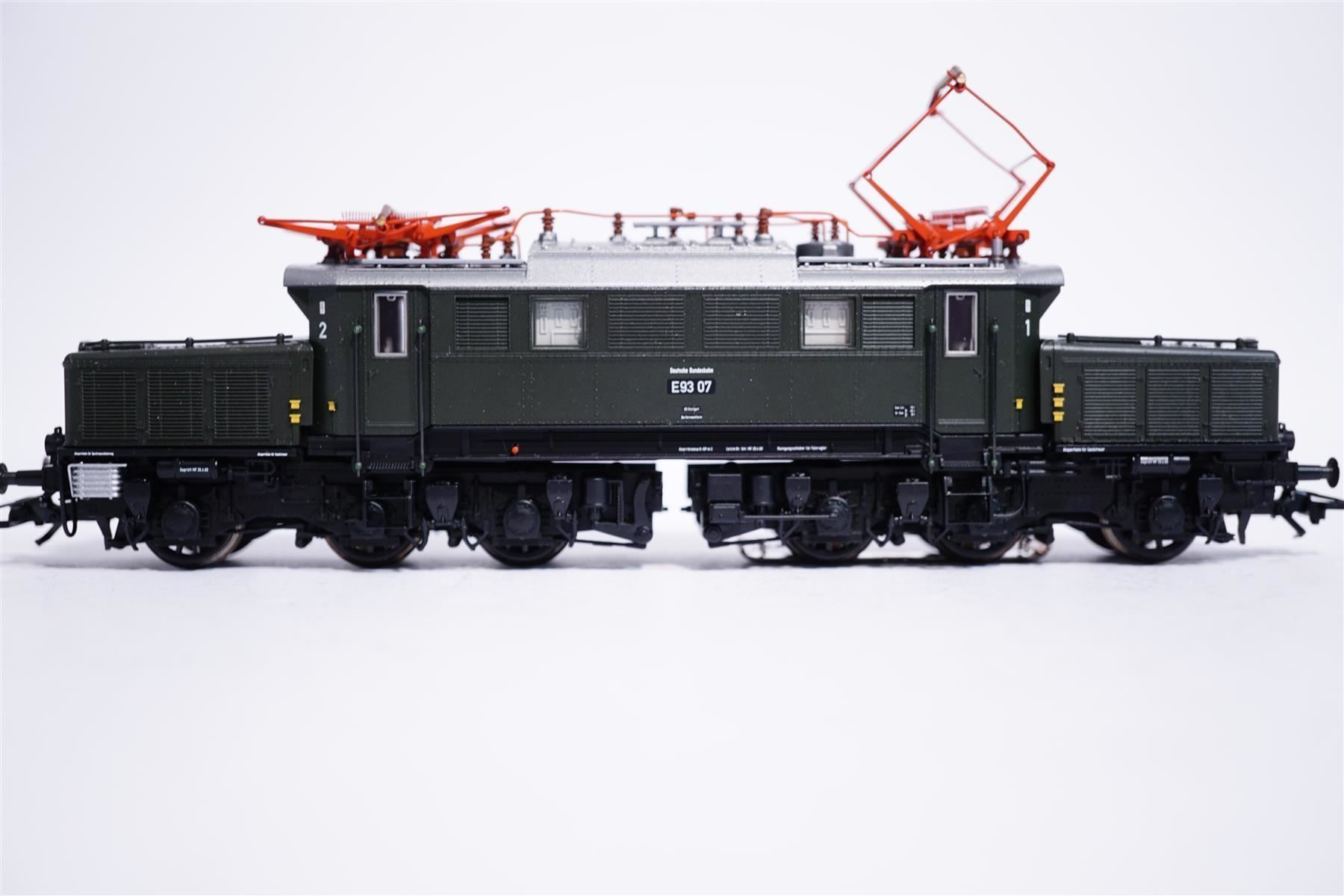 Märklin Modelleisenbahnen: 3ß Märklin 37870 BR E93 deutsches Krokodil – Gebraucht aus Uetendorf von tigermuegi 3