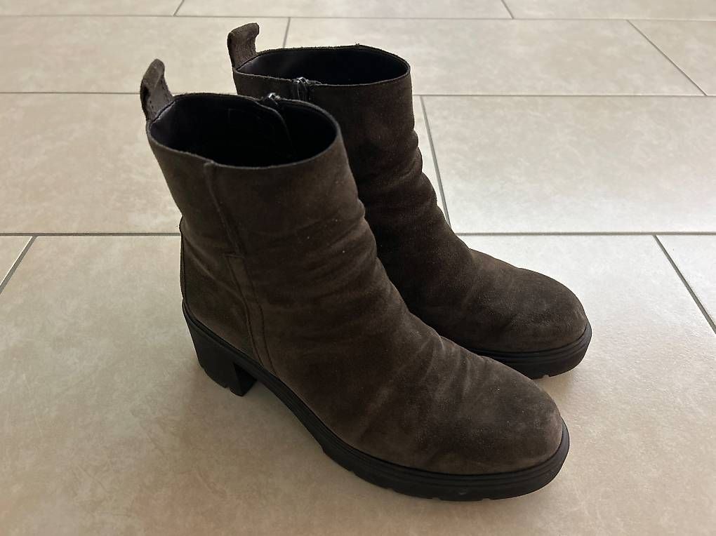 Gabor Scarpe da donna: Gabor Stiefelette Gr.6.5(39,5) – Usato da Wolhusen venduto da STUR11 1