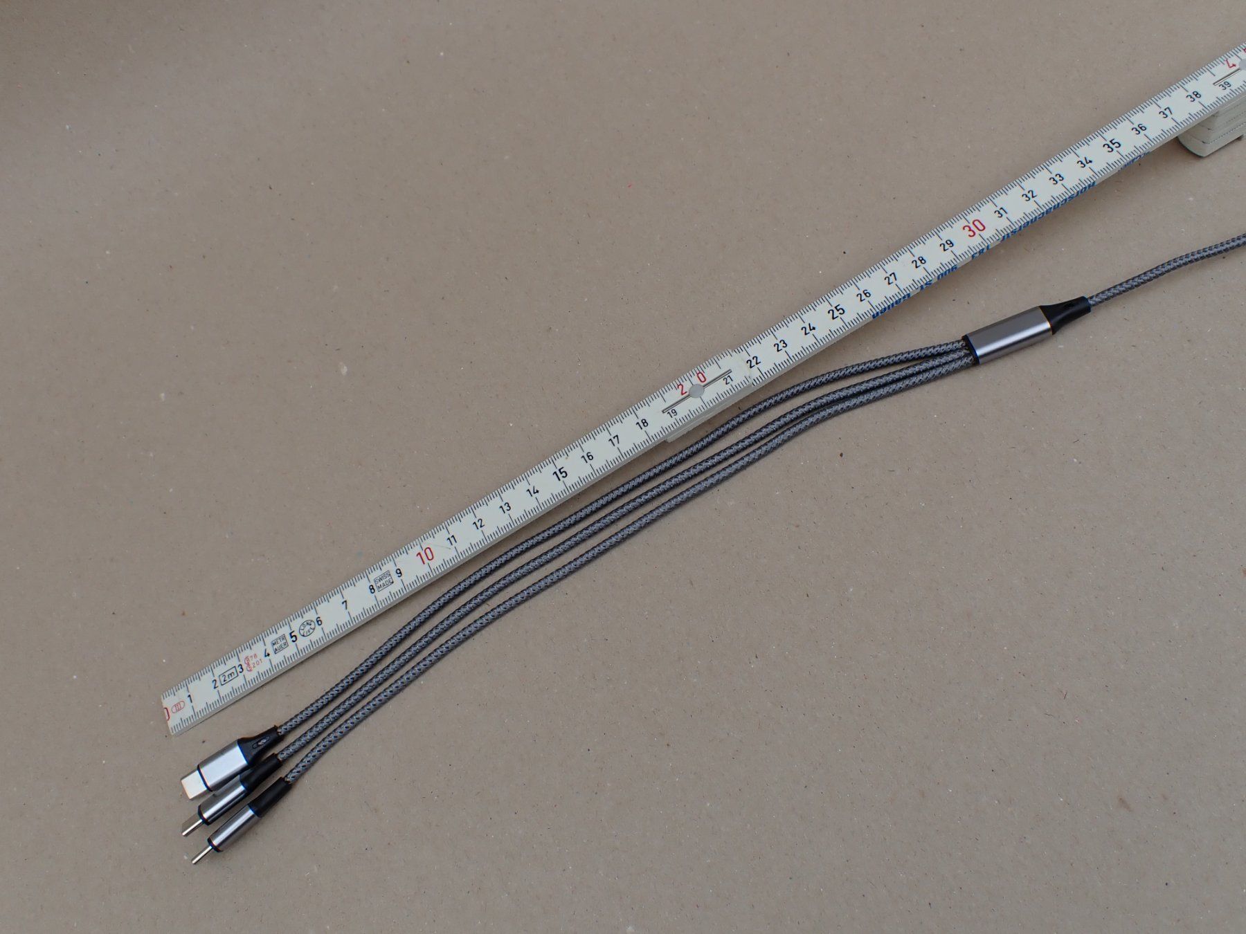 Caricabatterie: USB-Ladekabel 3 in 1 – Nuovo e nell'imballaggio originale da Lömmenschwil venduto da ritalin01 3