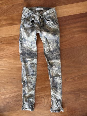 Tally Weijl Hose Camouflage Grösse 32 guter Zustand