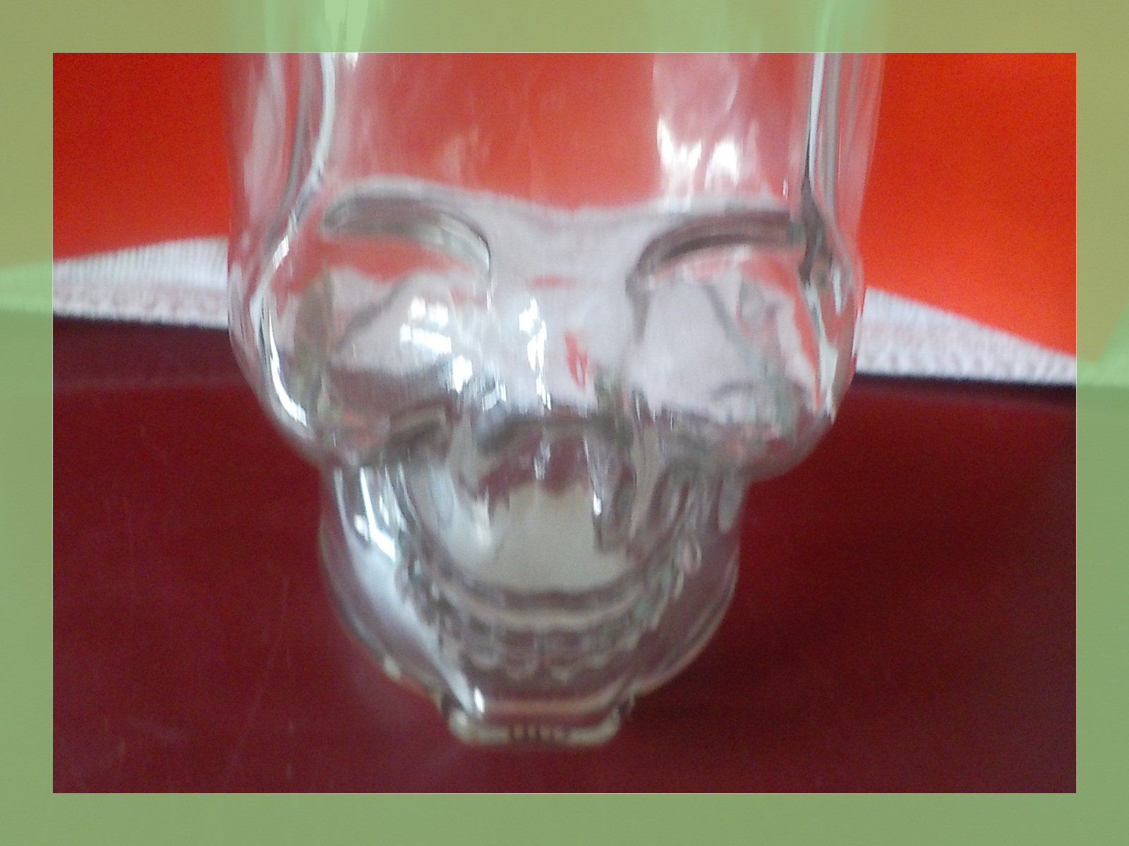 Altro in Stoviglie & Bicchieri: DekorativeTotenkopf Flasche mit Korken – Usato da Bülach venduto da Freieck 3