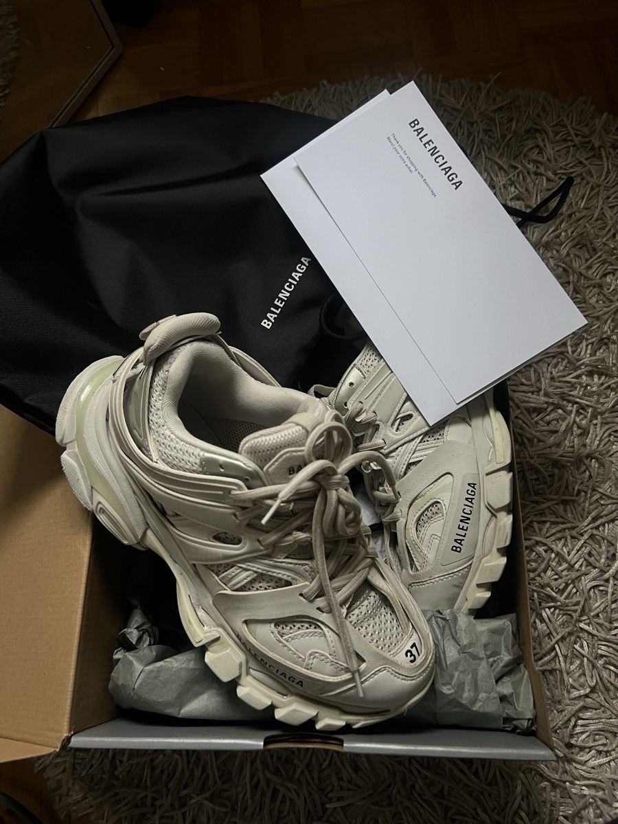 Balenciaga Scarpe da donna: Sneakers Balenciaga Track – Nuovo (secondo la descrizione) da Vevey venduto da mar_2v6s