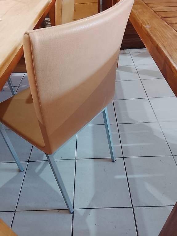 Sedie: 4x Lederstuhl / Essstuhl in Beige Setpreis – Usato da Neuhausen am Rheinfall venduto da galleria13 2