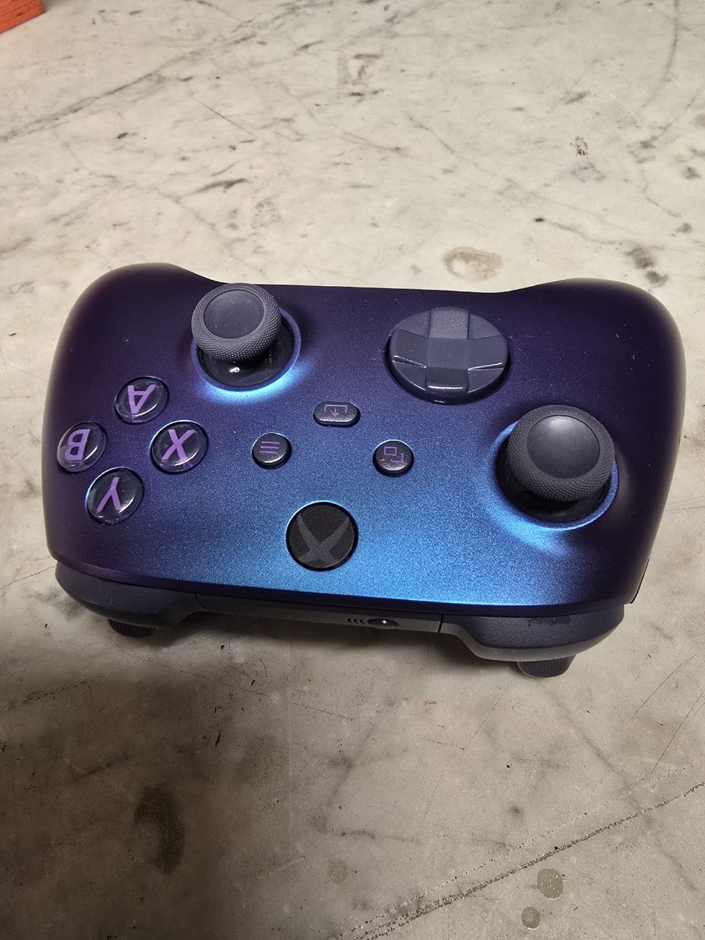 Microsoft Console: Xbox Series Controller - Top Zustand - Special Edition – Usato da Matzingen venduto da Privatverkauf.ch 3
