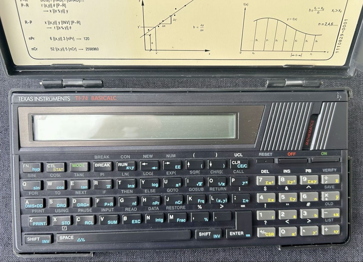 Texas Instruments Calcolatrici tascabili: Texas Instruments TI 74 Basicalc – Usato da Frauenfeld venduto da Colonia64 2