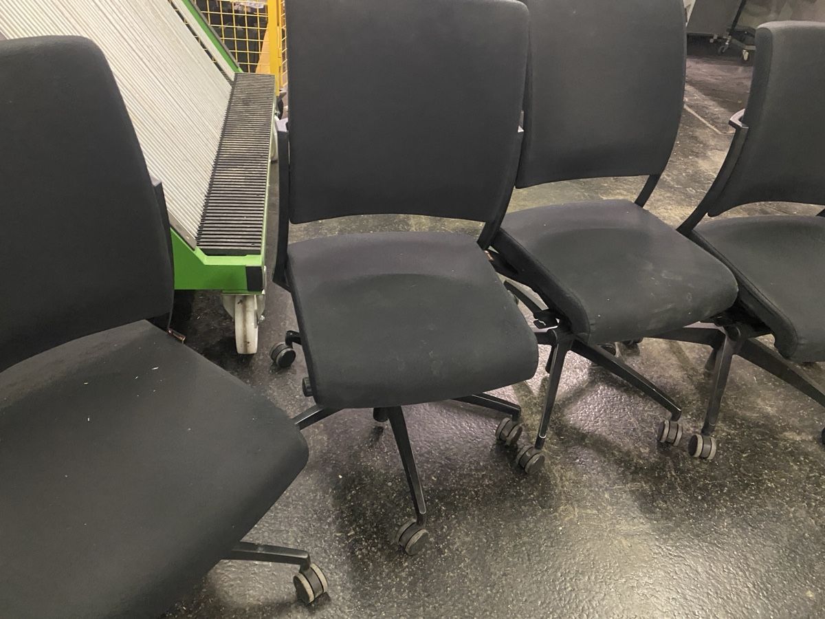 Sitag Sedie: Posten Sitag Bürostühle ab 1.- – Usato da Wabern venduto da HK-Design 1