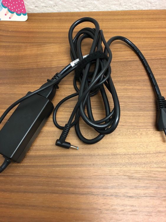 HP TPN-CA14 45W Netzadapter-Ladegerät 19,5V 2,31A | Kaufen auf Ricardo