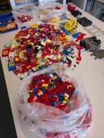 Lego Diverses, Eisenbahn, Dachsteine, Figuren, Fenster etc.