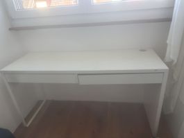 Schreibtisch weiss mit Schublade