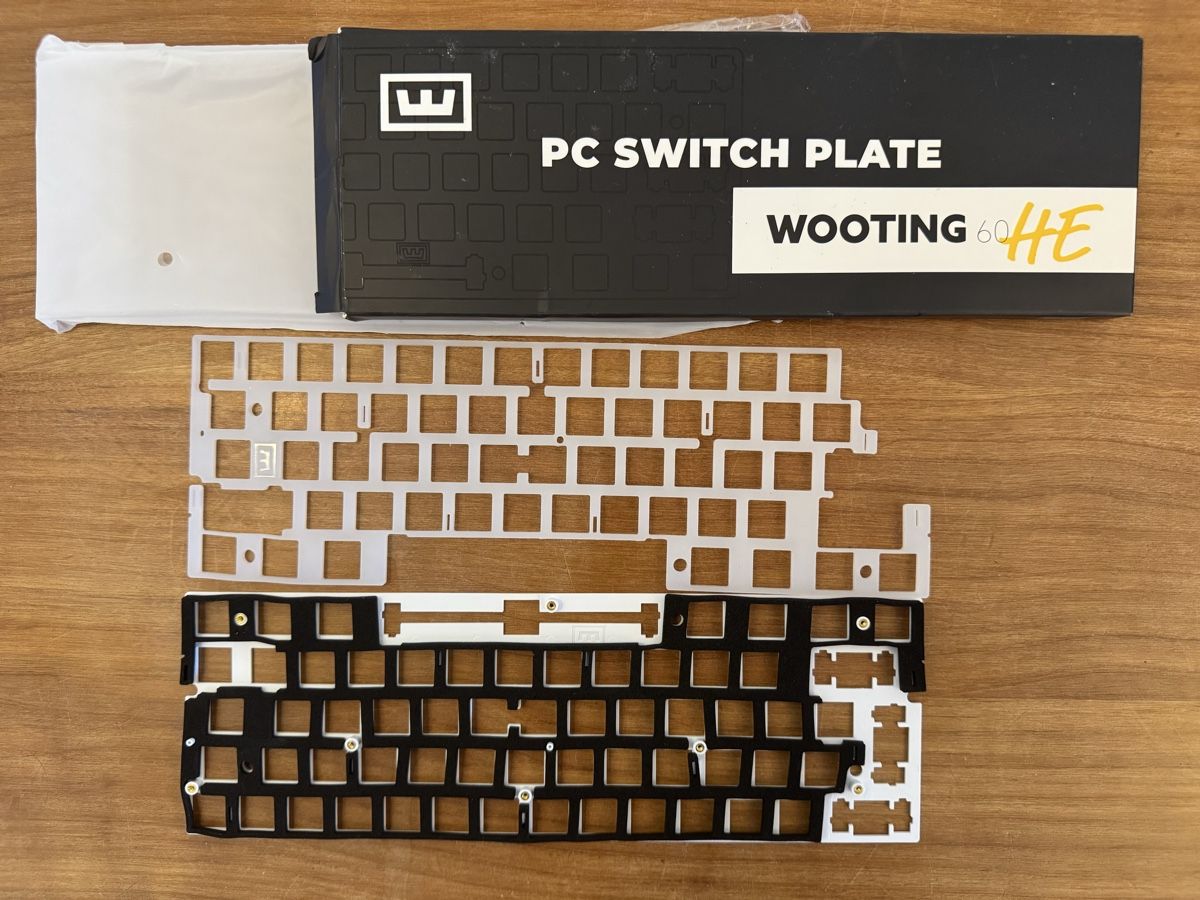 Tastiere: Wooting 60HE PC Switch Plate Kit ISO - Neuwertig & mit OVP – Nuovo (secondo la descrizione) da Zürich venduto da Nobs1