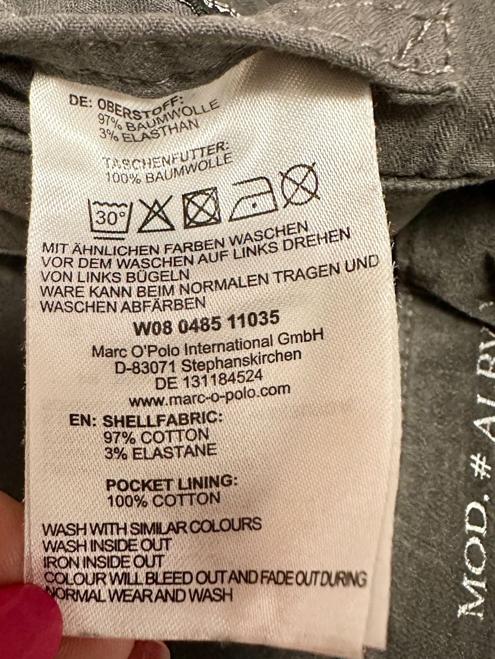 Marc O'Polo Hosen: Gr 34 Marc O'Polo Samthose TOP Hose Samt – Gebraucht aus Rickenbach b. Wil von sunneschii_ 9