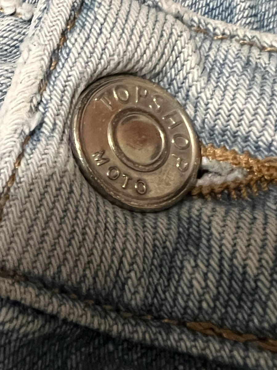 Topshop Jeans: Topshop Jeans – Gebraucht aus Zürich von Ju_Lia_1 1
