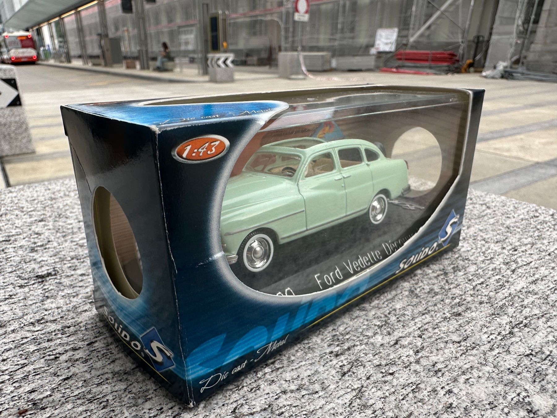Kit di modellismo & Modellini statici: Solido 1:43 Ford vedette – Usato da Chiasso venduto da Carrara-Modellismo 1