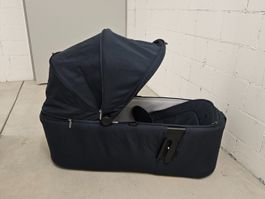 NEW Joolz aer 2 carrycot navy blue + rain cover