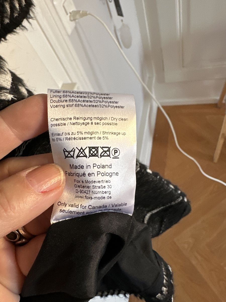 Mäntel: SYNDICATE Mantel Gr. 36 schwarz/weiss – Neu (gemäss Beschreibung) aus Bern von Ibizaflow 6