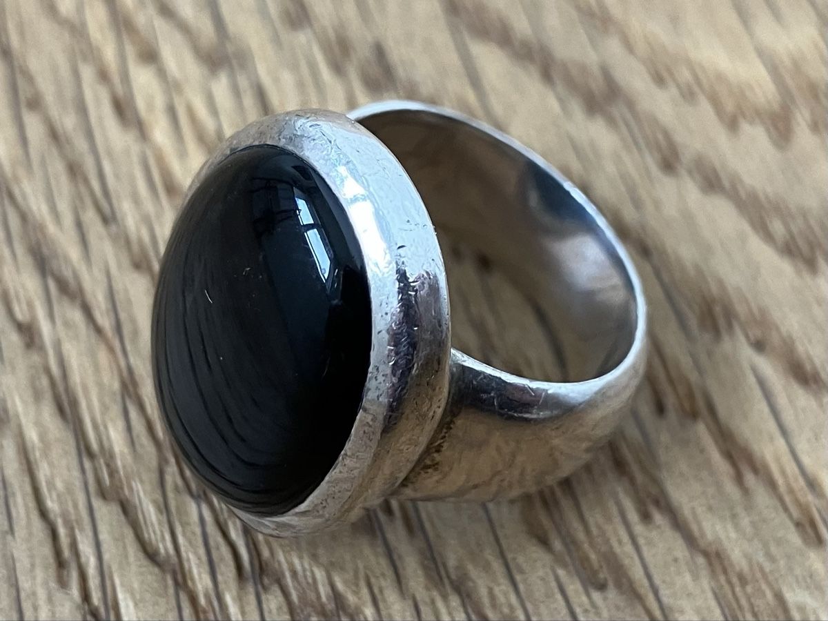 Anelli: Fingerring 925 Silber mit Onyx Stein Gr 53 – Usato da Willisau venduto da son_lq7g 6