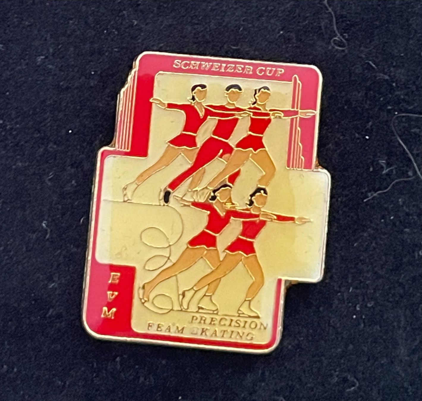 Plaketten & Abzeichen: 5er Pinset Schweizer Cup Precision Team Skating, Widnau 90er – Neu (gemäss Beschreibung) aus Zell ZH von johsu79 2