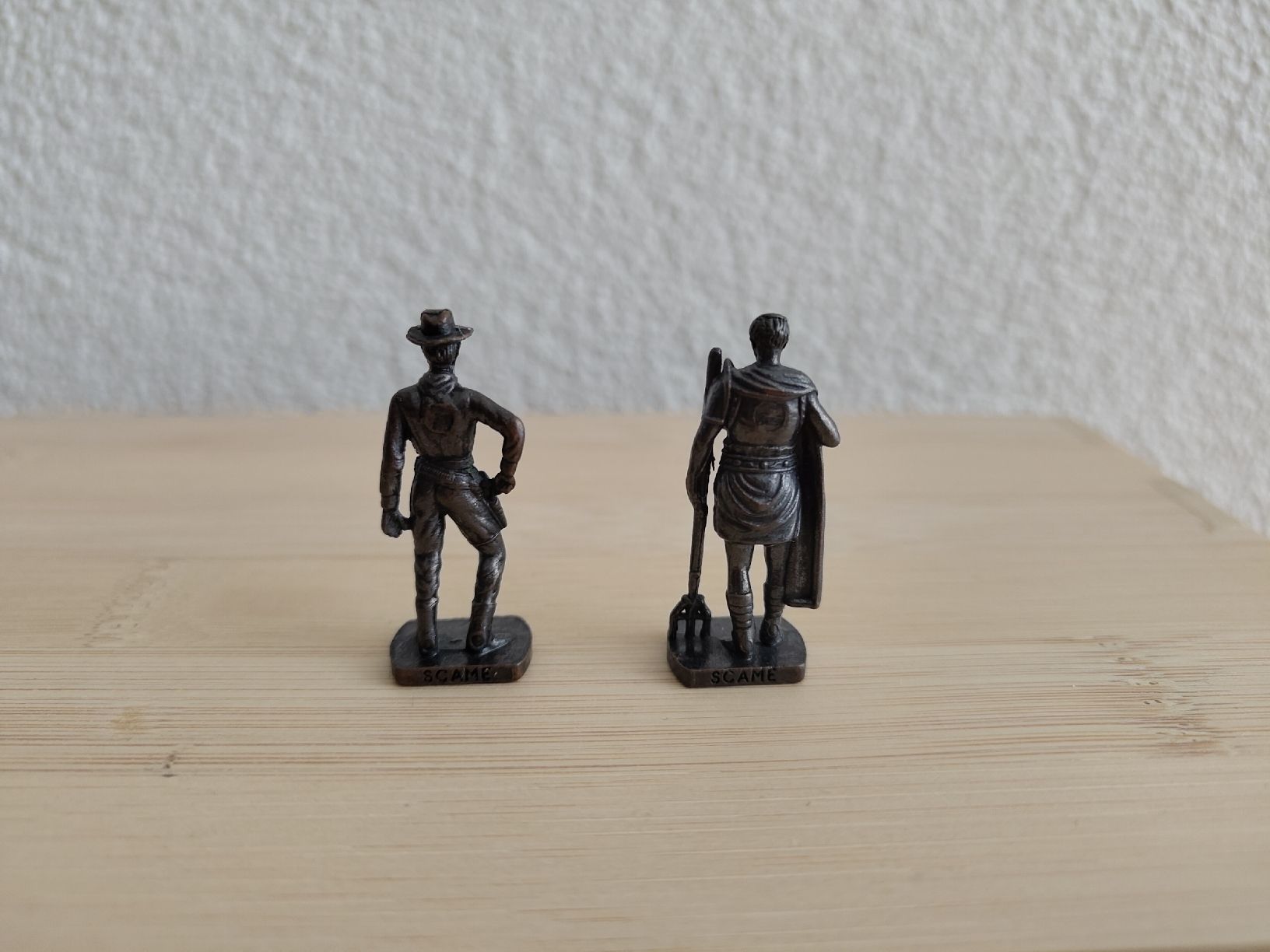 Statuette: Ü-Ei Figuren 1992/1993 – Usato da Olten venduto da flavibavi 1