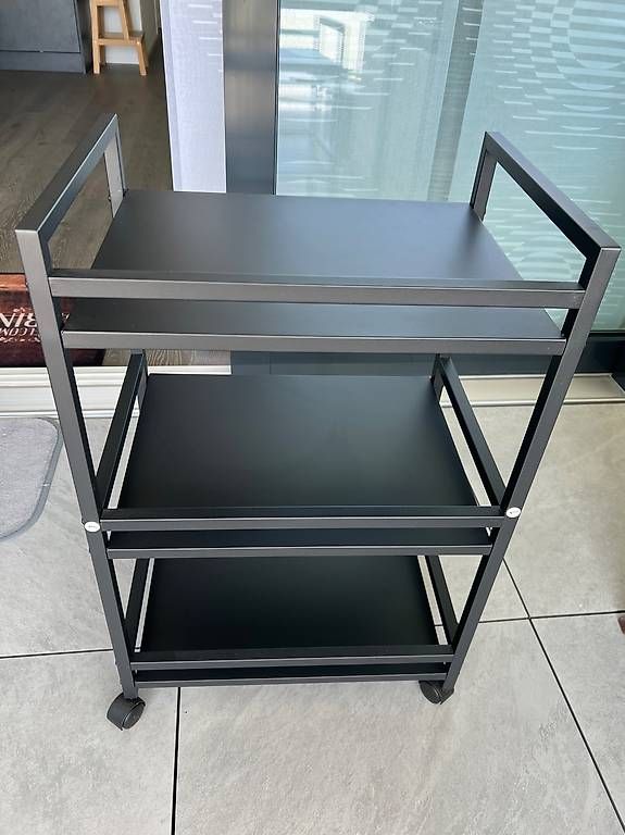USM Carrelli di servizio: Servierwagen aus Metall – Usato da Buchs SG venduto da drossi750 4