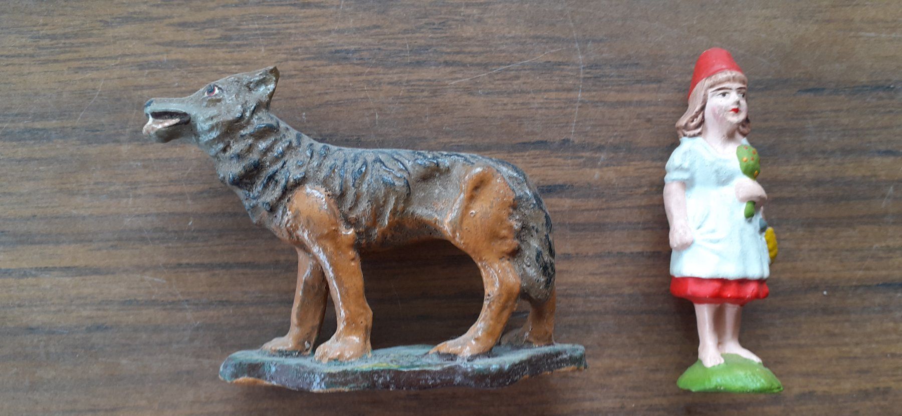 Statuette: Figur Rotkäppchen + Wolf – Usato da Mörschwil venduto da lindaswunderkiste 2