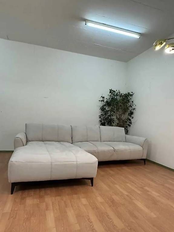 Divani: Wunderschönes Ecksofa in Creme-Beige – Usato da Effretikon venduto da Aura_Briner 1