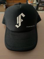 Framingham Trucker Cap – schwarze Mesh Kappe – Snapback