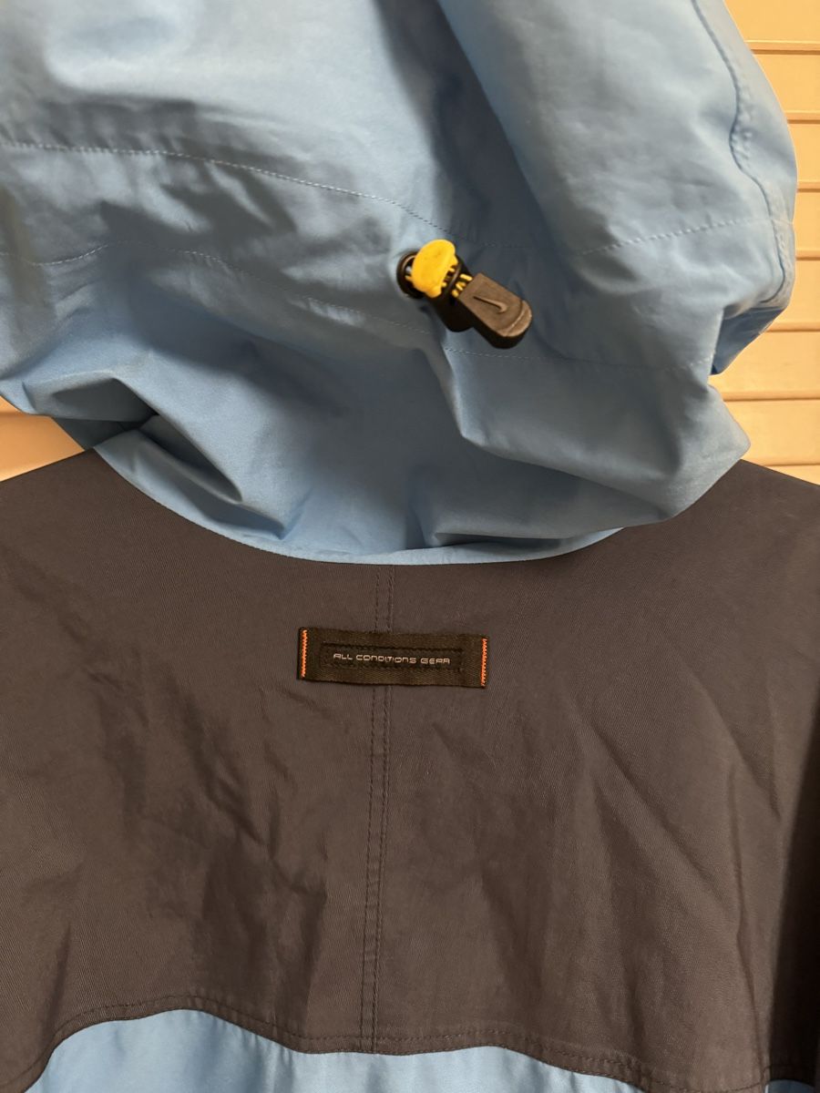 Nike Jacken: Nike ACG Skiing Jacket , size L – Gebraucht aus Zürich von Andriy_Zurich 3