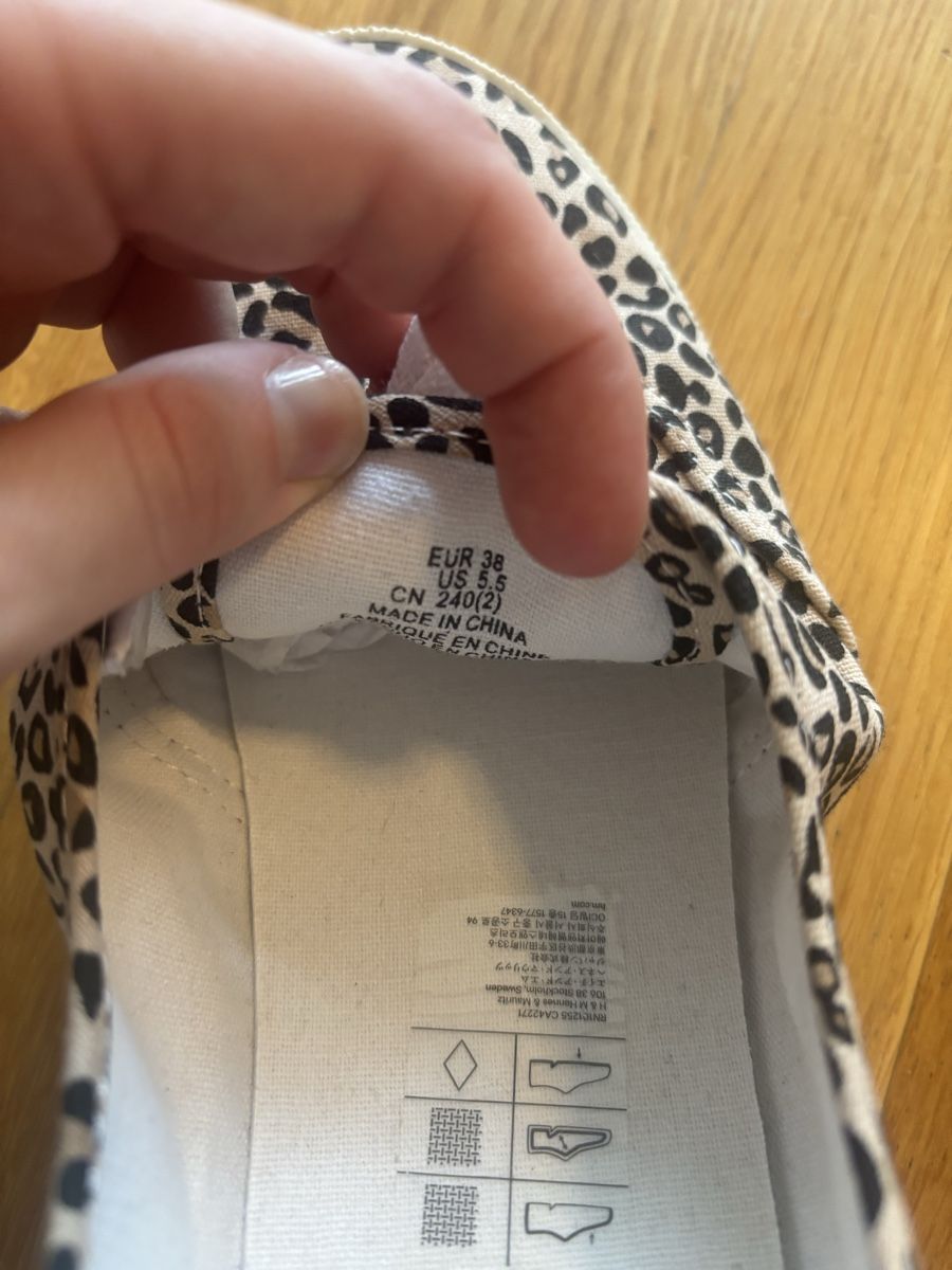 Scarpe da donna: Sneaker Leo, Gr. 38 – Nuovo (secondo la descrizione) da Oftringen venduto da violetta9 2