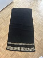 Neues Duschtuch schwarz