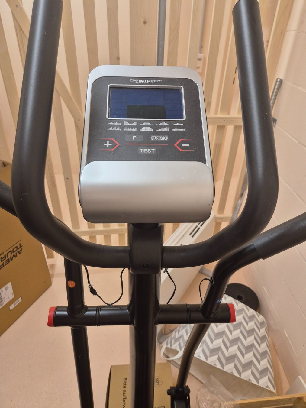Hometrainer: Christopeit AX 7000 Crosstrainer – Neuwertig – Gebraucht aus Zürich von chr_q6wj 1