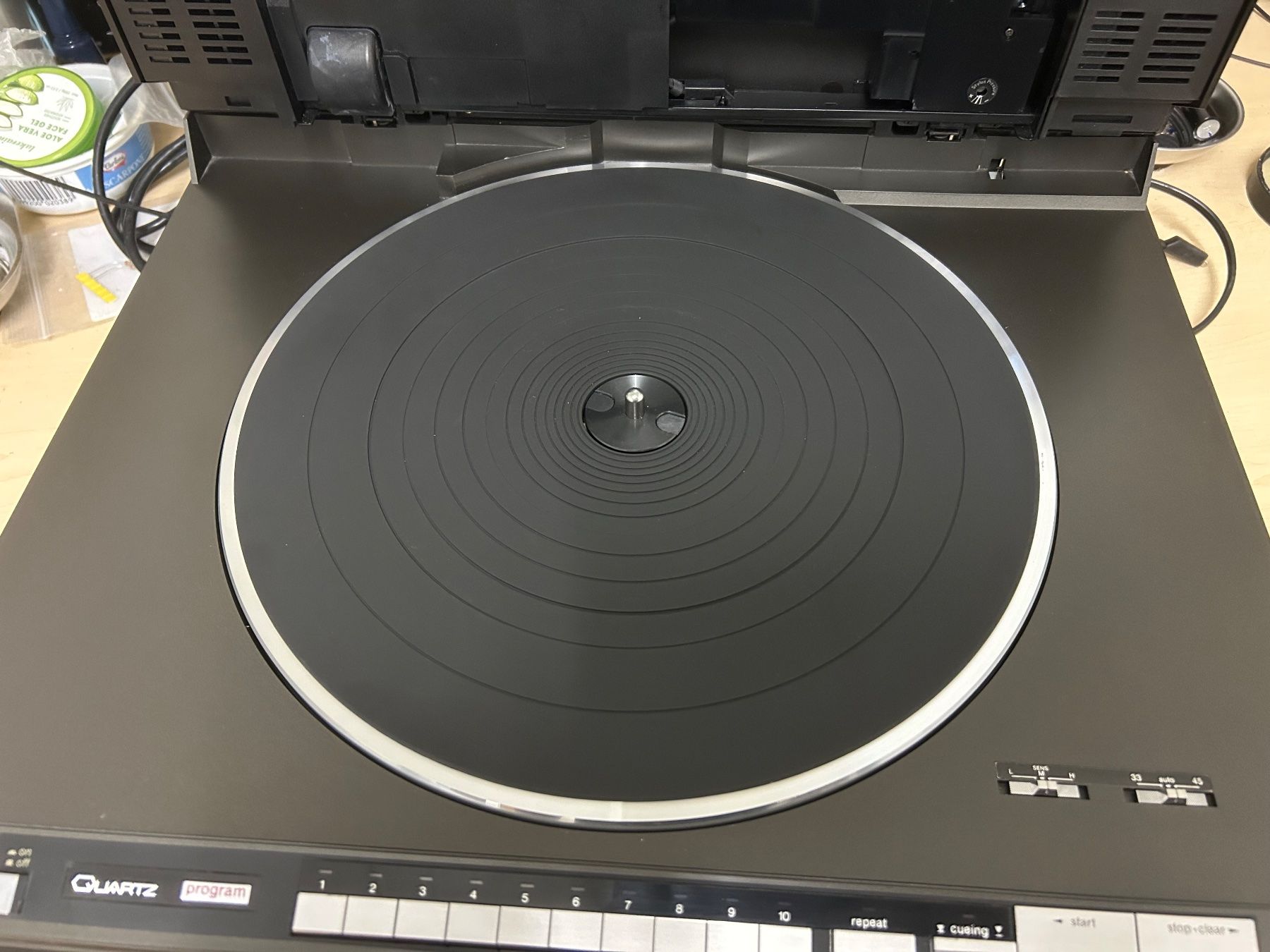 Technics Giradischi: Technics SL-QL15 Plattenspieler – Usato da Baar venduto da AAT5 2