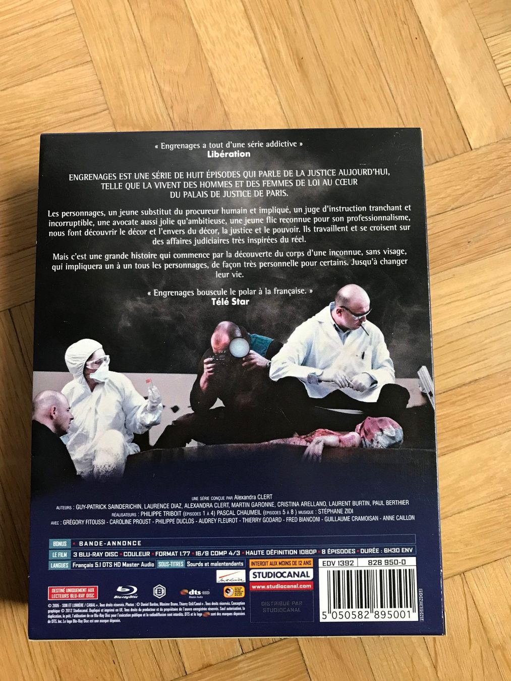 Tutti i DVDs: Engrenages - Spiral - Saison 1 - Blu-ray – Nuovo (secondo la descrizione) da Zürich venduto da Malcom 4