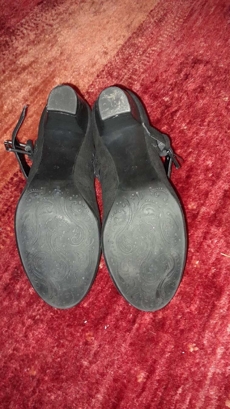 Anna Field Damenschuhe: wunderschöner Pump von Anna Field – Neu (gemäss Beschreibung) aus Küttigkofen von Stern_schnuppen 2