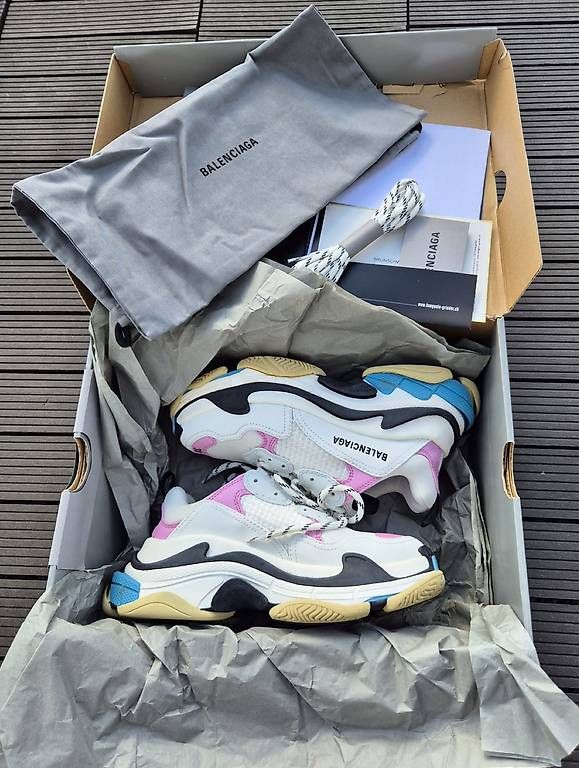 Balenciaga Scarpe da uomo: Balenciaga Triple S Sneaker – Usato da Zürich venduto da Duki88 3