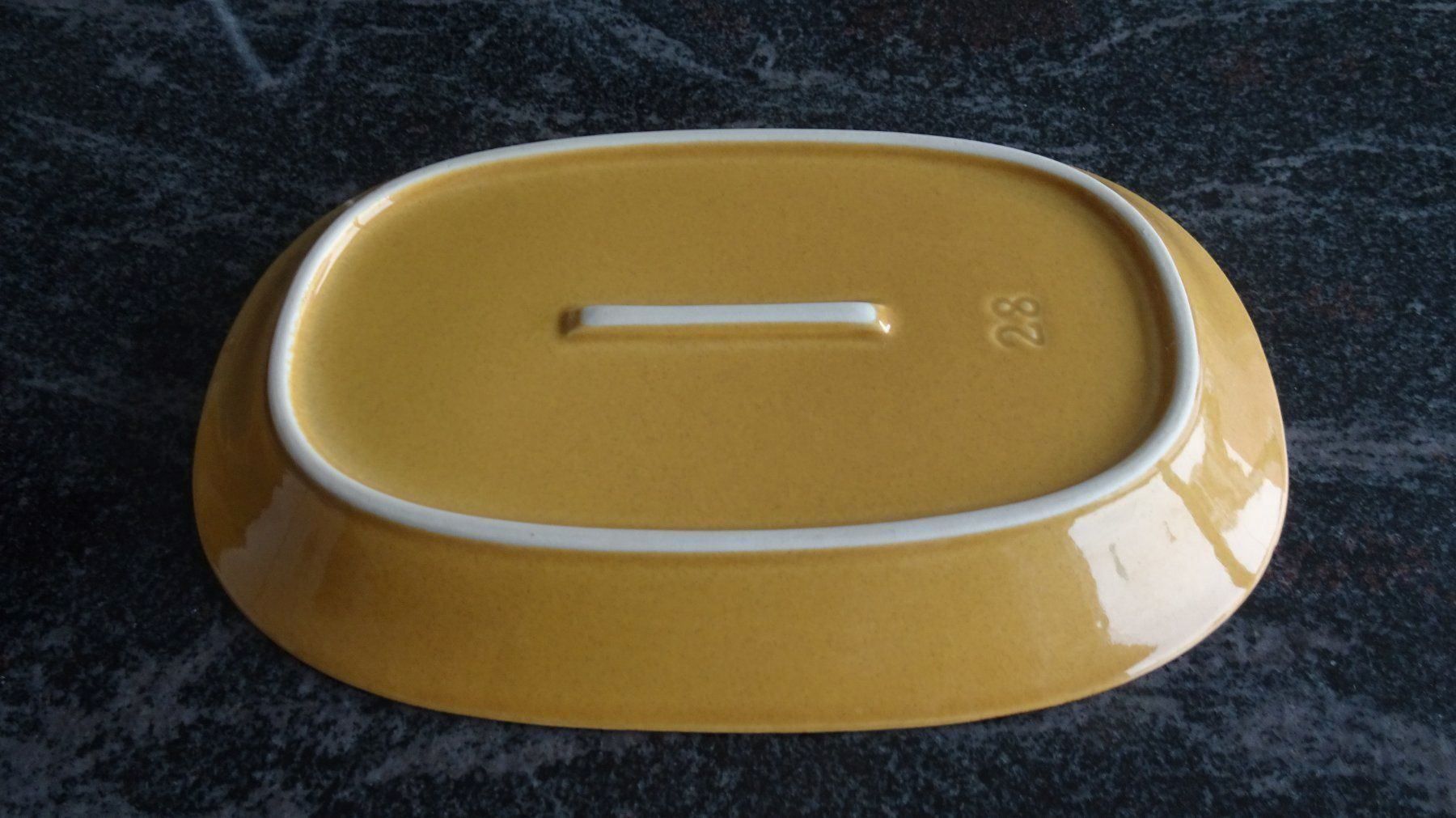 Rössler Servierplatten: Rössler Ovale Platte  Senffarbig meliert  VERSAND MÖGLICH – Gebraucht aus Zürich von Roulet 1