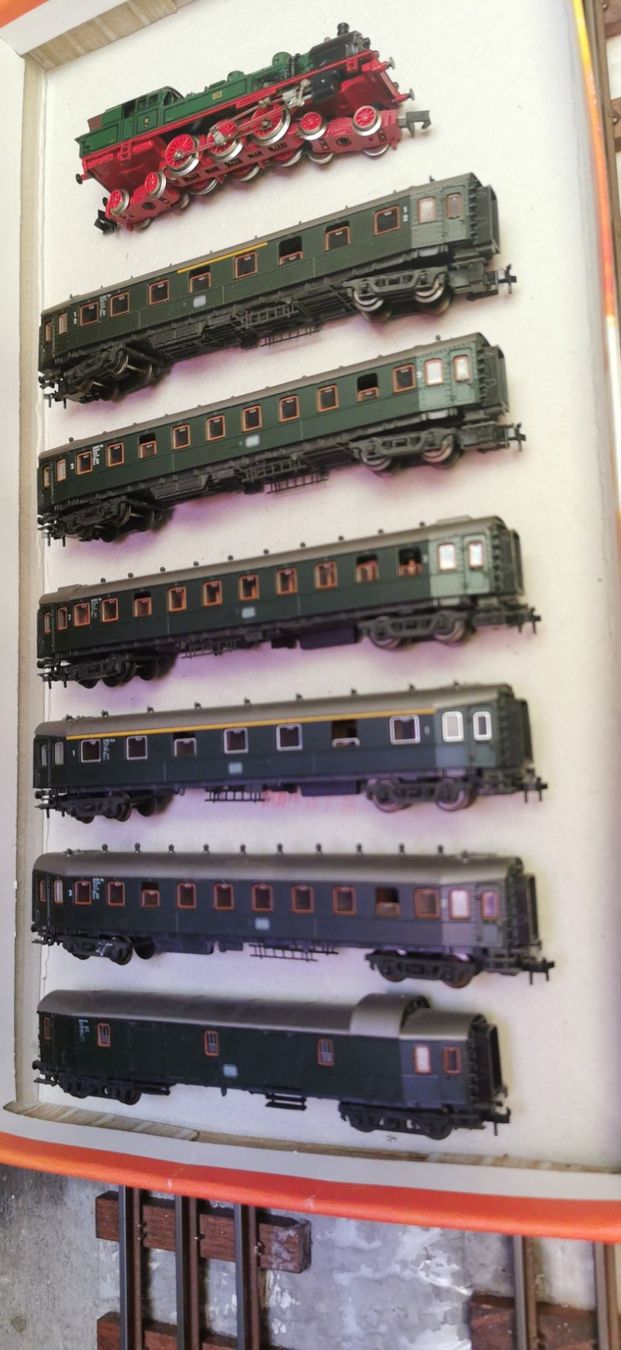 Fleischmann Modellini di ferrovie: Spur N Fleischmann / Roco DB Epoche II – Usato da Aesch BL venduto da Refurber 4